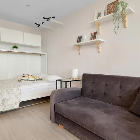 Sloneczne Z Balkonem Blisko Natury By Renters Gdańsk