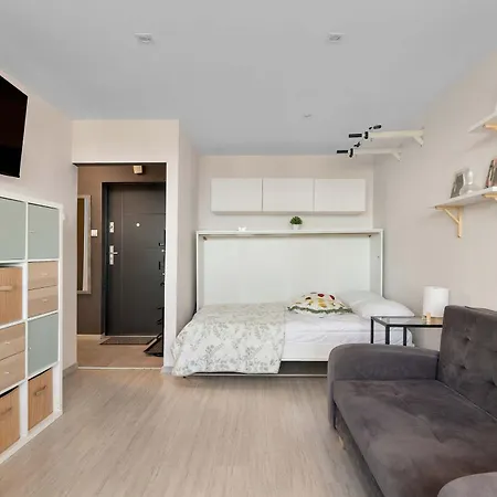 Sloneczne Z Balkonem Blisko Natury By Renters